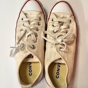 Converse Women’s Sz 7 white chucks, Canvas Sneakers